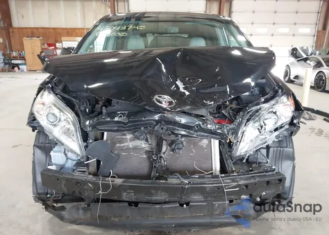 2016 Toyota Sienna Xle 7 Passenger from USA, damaged, VIN 5TDDK3DC9GS132909